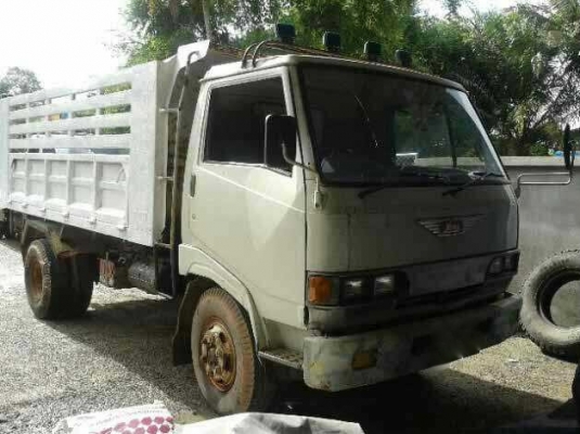 รถฮีโน่ 6 ล้อดั้ม FC2W   120 แรงม้า   สนใจติดต่อ 081 - 6079515