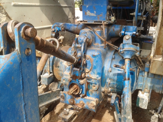 ขายรถไถ FORD 6600