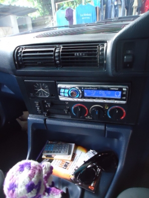 ขาย BMW 525I ปี36 เครื่อง6สูบ2000CC สภาพดี สีสวย เครื่องเดิมๆ เงียบๆ แน่นๆ แอร์เย็น ขาย BMW 525I ปี36 เครื่อง6สูบ2000CC สภาพดี สีสวย เครื่องเดิมๆ เงียบๆ แน่นๆ แอร์เย็น