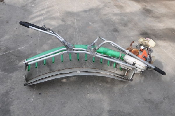 ขาย เลื่อยตัดกิ่งไม้ เครื่องยนต์ สภาพเดิมๆจากญี่ปุ่น 7,500บาท !!