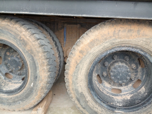 ขายรถเทเลอร์สิบล้อหัวยาวหางปลาขึ้นรถเกี่ยว