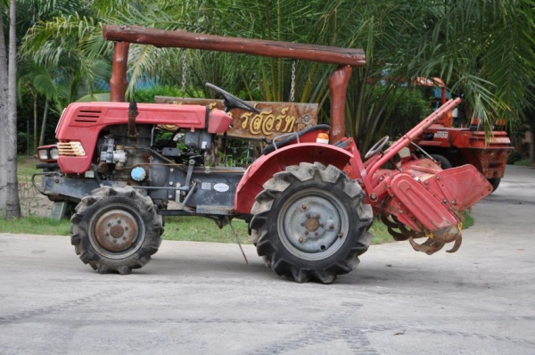 ขายรถไถ SATOH SU1140 ขับ4ล้อ พร้อมโรตารี่พรวนดินครบชุด สภาพสวยเดิมจากญี่ปุ่นยังไม่เคยใช้ในไทย 58,000เท่านั้น!!
