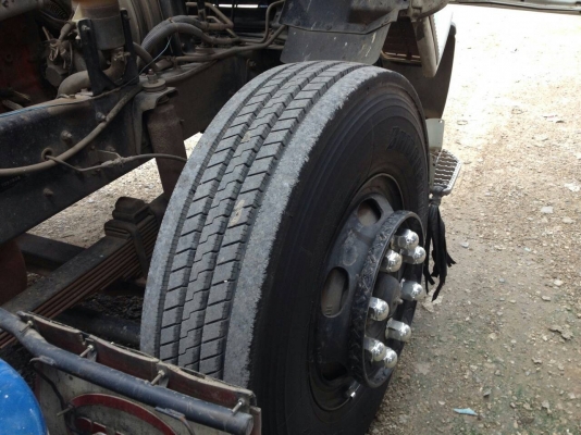 รถอิซูซุ 6 ล้อดั้ม FTR 200 แรงม้า  ปี 49   สนใจติดต่อ 081 - 6079515