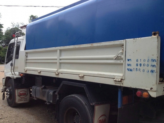 รถอิซูซุ 6 ล้อดั้ม FTR 200 แรงม้า  ปี 49   สนใจติดต่อ 081 - 6079515