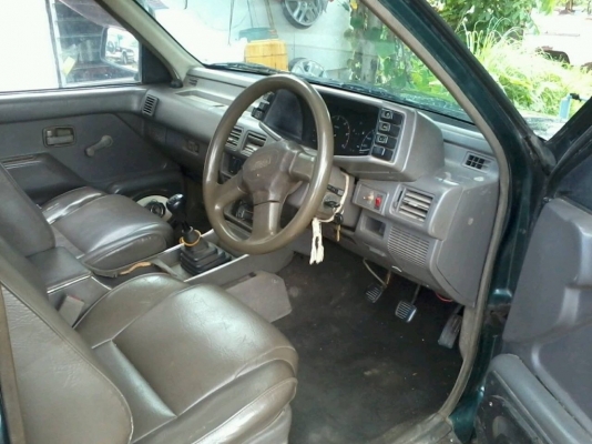 ขายด่วน isuzu แวนสวยๆพร้อมใช้งาน ปี39 เครื่อง90hp