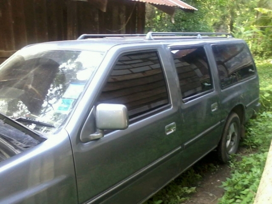 ขายด่วน isuzu แวนสวยๆพร้อมใช้งาน ปี39 เครื่อง90hp