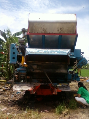 แยกขาย!!..รถเกี่ยวข้าว เดี่ยวทรนง ไทยเส็งยนต์ / HINO JO8C TURBO/ DAIKIN 23 / 12HT / โซ่ D3 / โรลเลอร์ D3