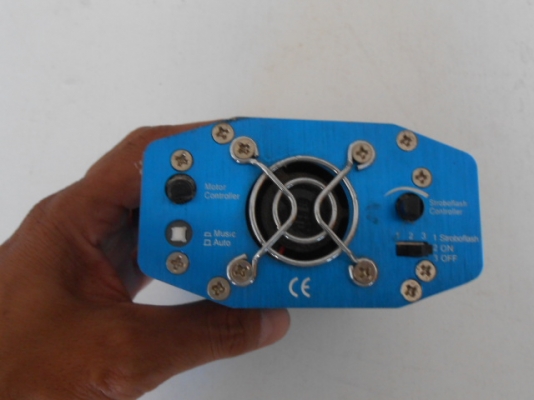 เครื่อง ยิงไฟเลเซอร์