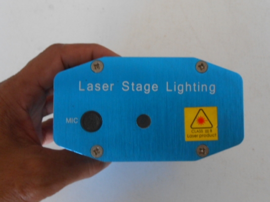 เครื่อง ยิงไฟเลเซอร์