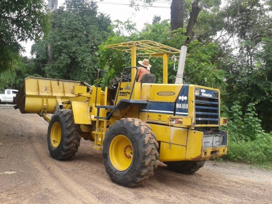 ขายรถตักล้อยาง KOMUTSU WA100-1 SN 11232 เครื่อง 6 D95L-1 สภาพดี พร้อมใช้งาน ราคาต่อรองได้