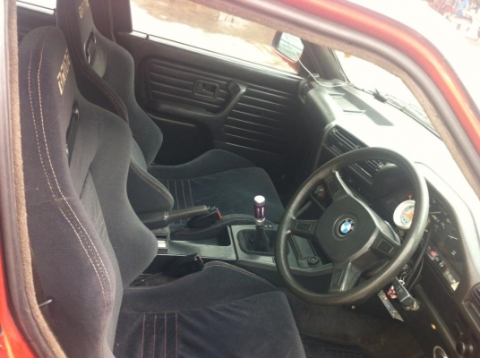 ขายE30 วางSR20ฝาแดงเทอร์โบ ติดแก๊สLPGประหยัดๆ ล้อCE28 ชุดแต่งM3 เบาะBRIDE สีสวยๆ ของอีกเพียบๆ