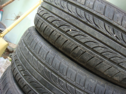 ขายยาง Bonanza F 108  ปี 12  215/60/16