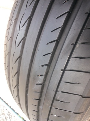 ขายยาง215/60/16 ปี 2411 YOKOHAMA dB ADVAN 1 ชุด  ราคา :  2,600.00  บาท