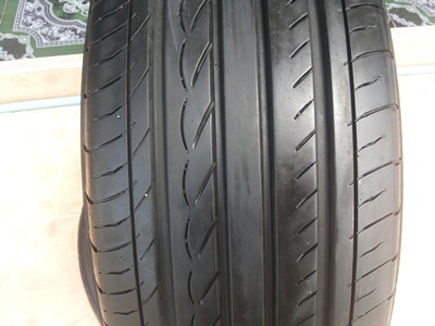 ขายยาง215/60/16 ปี 2411 YOKOHAMA dB ADVAN 1 ชุด  ราคา :  2,600.00  บาท