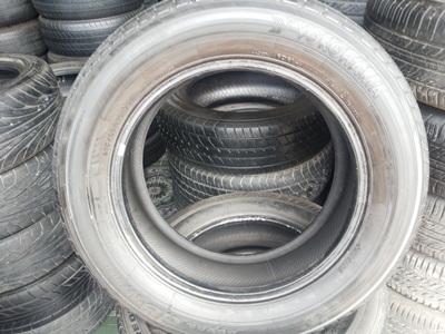 ขายยาง215/60/16 ปี 2411 YOKOHAMA dB ADVAN 1 ชุด  ราคา :  2,600.00  บาท