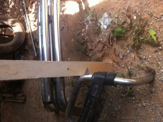 โรบาร์และกันชน สแตนเลส Ford 4X4