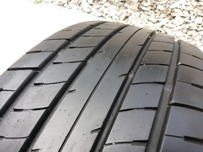 ขายยาง185/55/15 ปี DUNLOP SP230 1ชุด  ราคา :  2,400.00  บาท