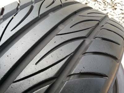 ขายยาง195/50/15 ปี 10 YOKOHAMA S. Drive 1 คู่  ราคา :  1,900.00  บาท