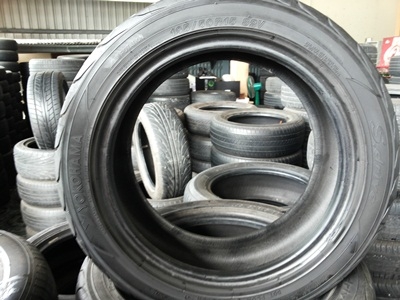 ขายยาง195/50/15 ปี 10 YOKOHAMA S. Drive 1 คู่  ราคา :  1,900.00  บาท