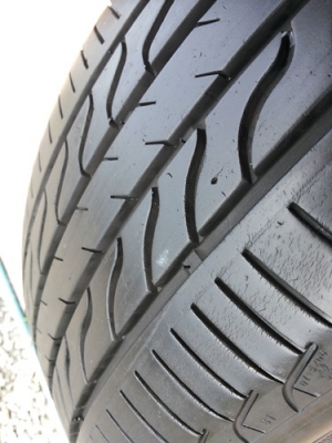 ขายยาง205/65/15 ปี 10 MICHERLIN PRIMACY 1 ชุด  ราคา :  3,500.00  บาท