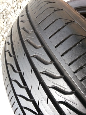 ขายยาง205/60/15 ปี 3510 MICHERLIN PRIMACY 1 ชุด  ราคา :  3,500.00  บาท