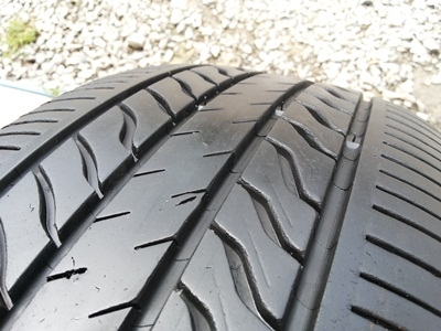 ขายยาง225/55/17 ปี 1811 MICHERLIN PRIMACY 1 ชุด  ราคา :  5,500.00  บาท