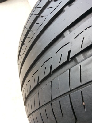 ขายยาง225/40/18 ปี 07 YOKOHAMA db JAPAN 1 คู่  ราคา :  1,700.00  บาท