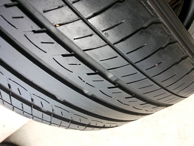 ขายยาง225/40/18 ปี 07 YOKOHAMA db JAPAN 1 คู่  ราคา :  1,700.00  บาท