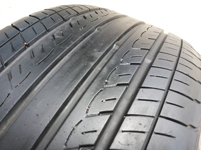 ขายยาง225/40/18 ปี 07 YOKOHAMA db JAPAN 1 คู่  ราคา :  1,700.00  บาท