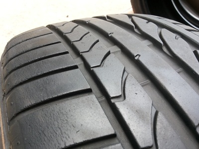 ขายยาง235/40/18 ปี 3808 BRIDGESTONE POTENZA RE050A 1 คู่ ราคา : 2,600.00 บาท ขายยาง235/40/18 ปี 3808 BRIDGESTONE POTENZA RE050A 1 คู่ ราคา : 2,600.00 บาท