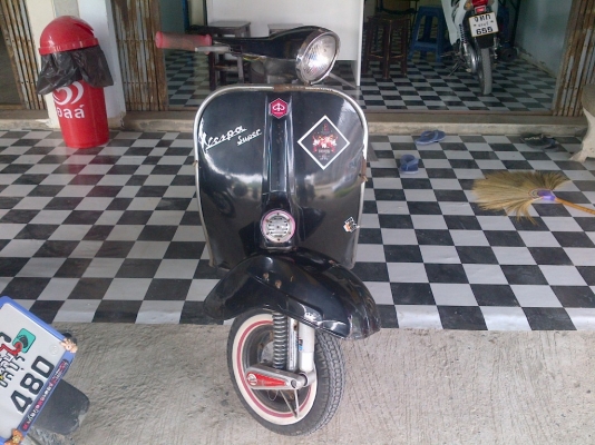 ขาย!!!เวสป้า150ccไฟกลม เครื่องเดิมแน่นๆ สต๊าทติดง่าย ใบซื้อขายพร้อม