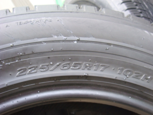ขายยาง Hankook Ventus 225/65/17 ปี 10