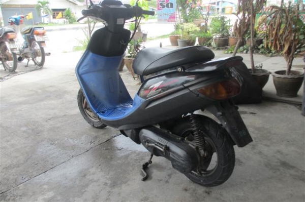 ขายป๊อป มีดิสเบรถหน้าเครื่องดีเปลี่ยนยางใหม่ จ.ชลบุรี