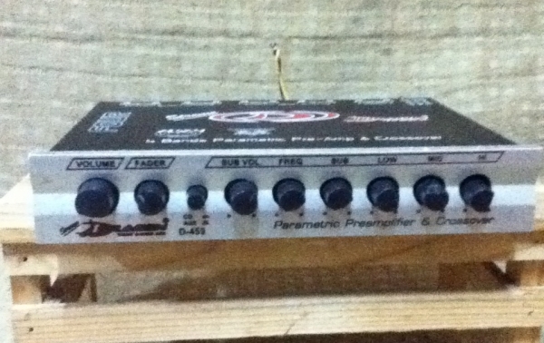 ขายปรีแอมป์ D DRAGON รุ่น D-459 (4 Bands) ขอขาย 800.- ขายปรีแอมป์ D DRAGON รุ่น D-459 (4 Bands) ขอขาย 800.-