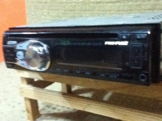 ขายวิทยุ PRO PLUS รุ่น DV-2200 เล่น DVD/VCD/CD/MP4/MP3/USB ใช้ได้ปกติขายถูกๆ 900.-   (ราคานี้มีีรีโมทแถมให้ด้วนน่ะครับ)