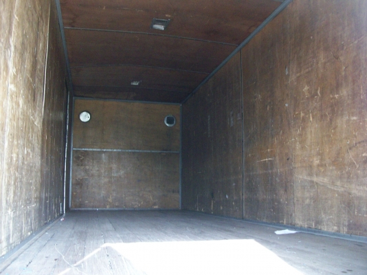 ขายตู้บรรทุก 3บาน ใส่เดก้า 7.20 เมตรครับ