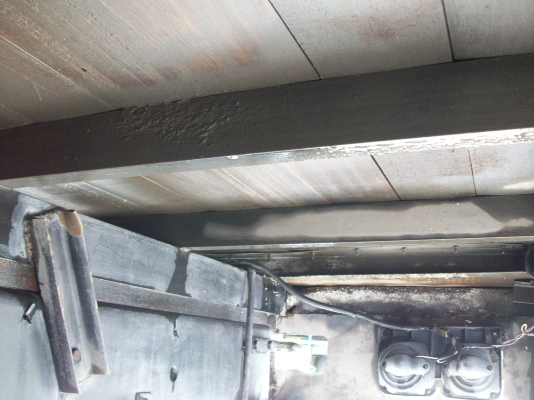 ขายตู้บรรทุก 3บาน ใส่เดก้า 7.20 เมตรครับ