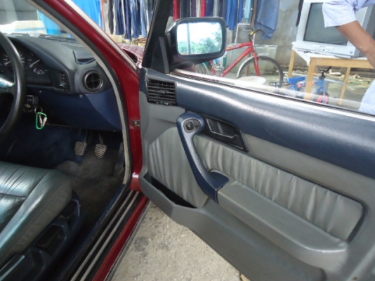 ขาย BMW 525I ปี36 เครื่อง6สูบ2000CC สภาพดี สีสวย เครื่องเดิมๆ เงียบๆ แน่นๆ แอร์เย็น สภาพพร้อมใช้