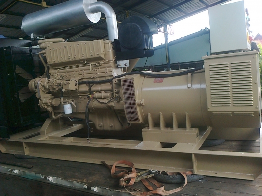 ขายเครื่องปั่นไฟ Cummins Big Cam4 375 KVA. เครื่องสแปร์เล้าไก่ใช้งานน้อย