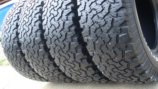 ขายยาง BF Goodrich Allterrain 265 70 r16 ปี09 ขายยาง BF Goodrich Allterrain 265 70 r16 ปี09