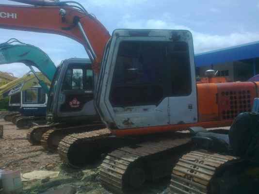 HITACHI EX 100-1