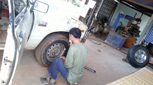 ม้าย่อง :ของคุณ ต่อศักดิ์ ฝากขาย 49000 บาท