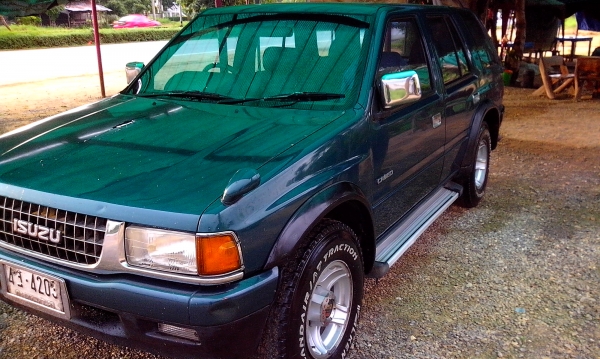 Isuzu cameo แต่งครบๆ สภาพสวยขับถนอม Isuzu cameo แต่งครบๆ สภาพสวยขับถนอม