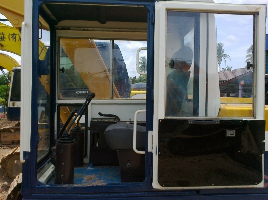 ขายKOMATSU PC60-3 บูมยาว