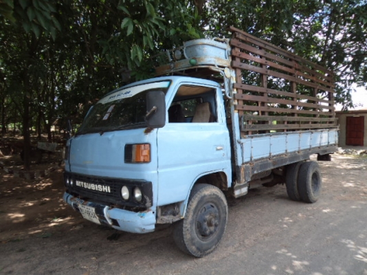 ขายรถ6ล้อมิตซูเครื่องอีซูซุ115แรง Fหน้าFหลัง พร้อมใช้