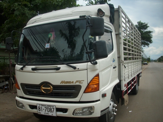 ิขายหกล้อ HINO MEGA 150 เเรง ปี 50 ยาว 5.50