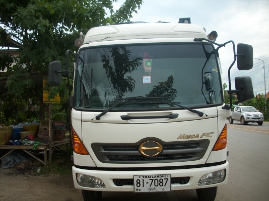ิขายหกล้อ HINO MEGA 150 เเรง ปี 50 ยาว 5.50