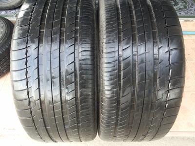 ขายยาง295/35/21 ปี 3011 MICHERLIN LATITUDE 1 คู่  ราคา :  4,400.00  บาท