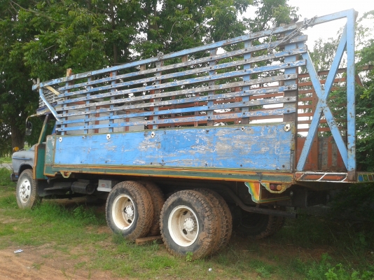 ขายรถหน้ายาว10ล้อ2เพลาใหญ่165 แรง