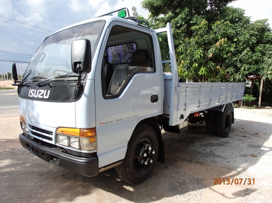 ขาย ISUZU NKR 110 ปี 39 กระบะสวยภายในครบ เครื่องเกียร์ดี ยางแคชซีดี สีทำใหม่  (เจ้าของขายเอง)